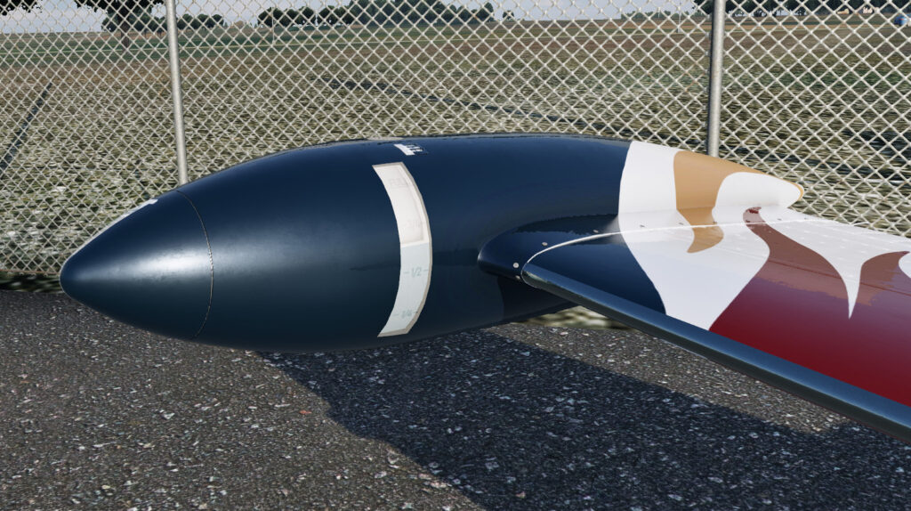 The fuel tank inspection window actually shows the real fuel level in the tip tank.